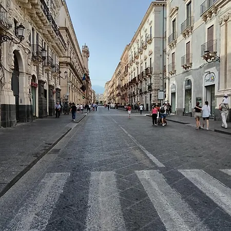 Centrocitta My House - Boutique House Catania